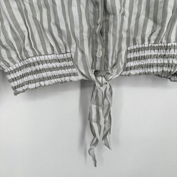 Beach Lunch‎ Lounge Sage Green Stripe Blouse Size XS Tie Front - Picture 2 of 7
